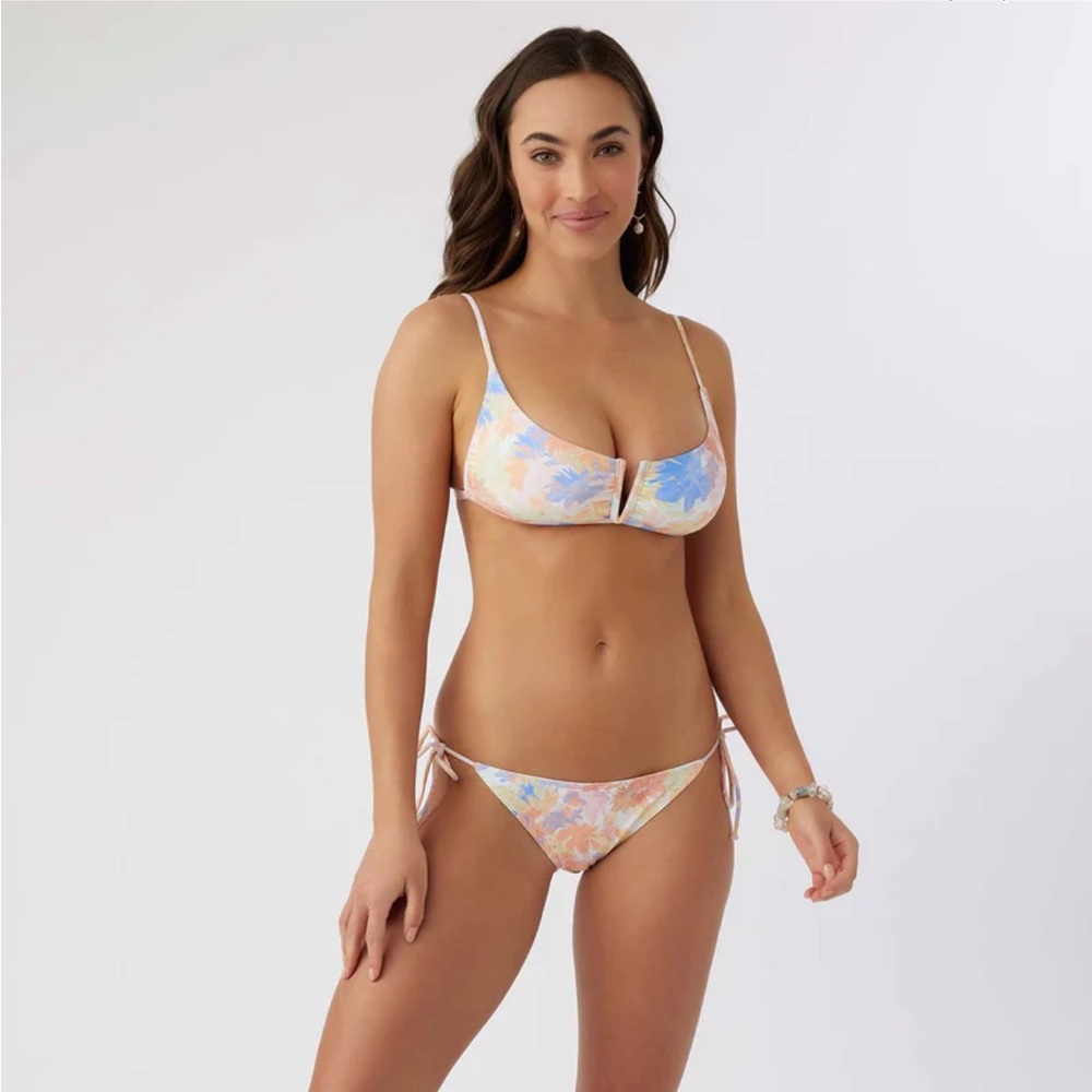 O’Neill Wildflower Wash Doheny Swimsuit Top